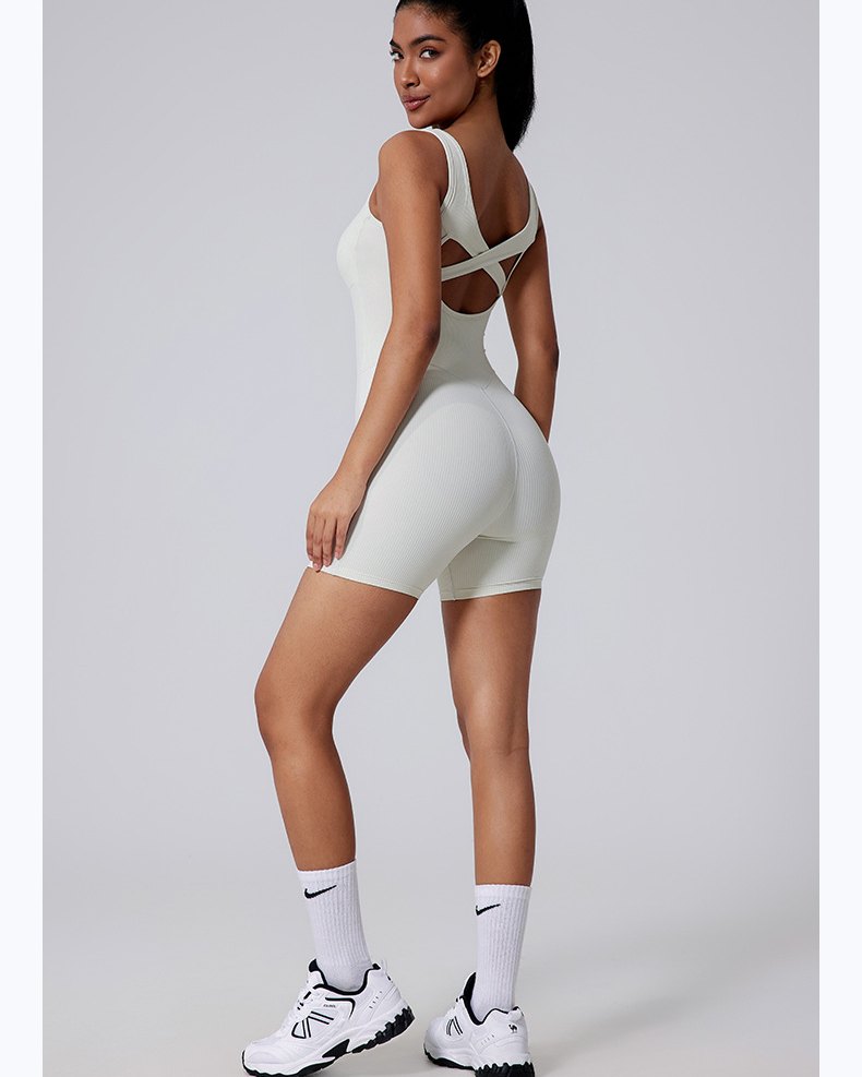 Move Suit creme Back