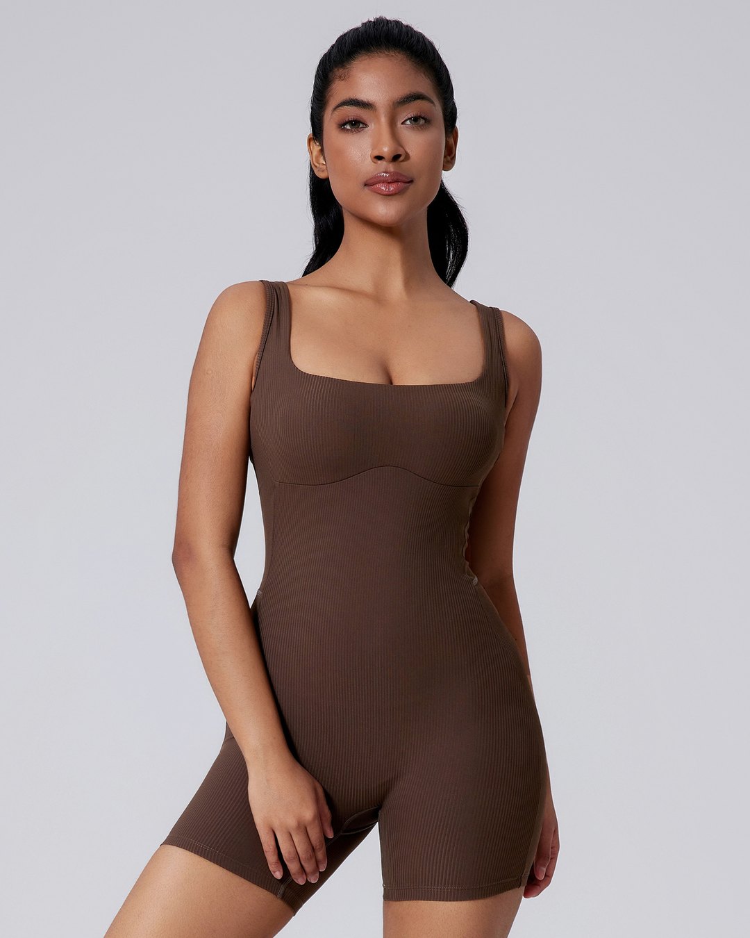 Move Suit mocha Front
